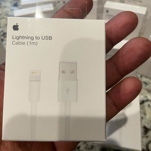 Apple Lightening USB Charger (1m) (4 Pair/Boxes For $16) wholesale Price